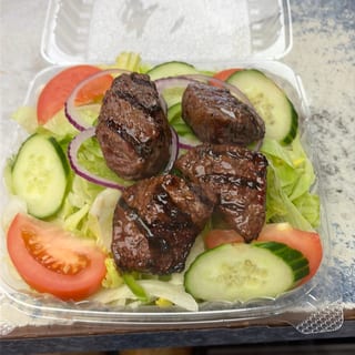 Steak Tips Salad